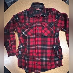 Wrangler Red and Black Plaid Casual Button Down Shirt Jack w. pockets Soft Cozy